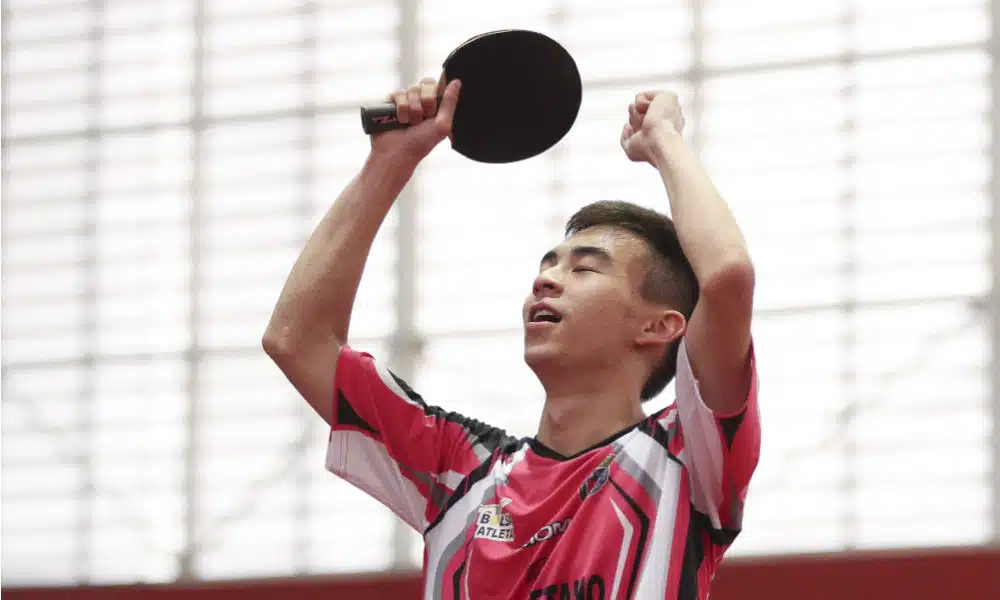 Ishiy comemora Campeonato Brasileiro - Foto: Daniel Zappe/CBTM