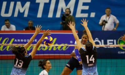O Sesc RJ encerrou 2019 com vitória e na liderança da Superliga feminina. Neste domingo, o time carioca levou a melhor sobre o Valinhos (SP) por 3 sets a 0