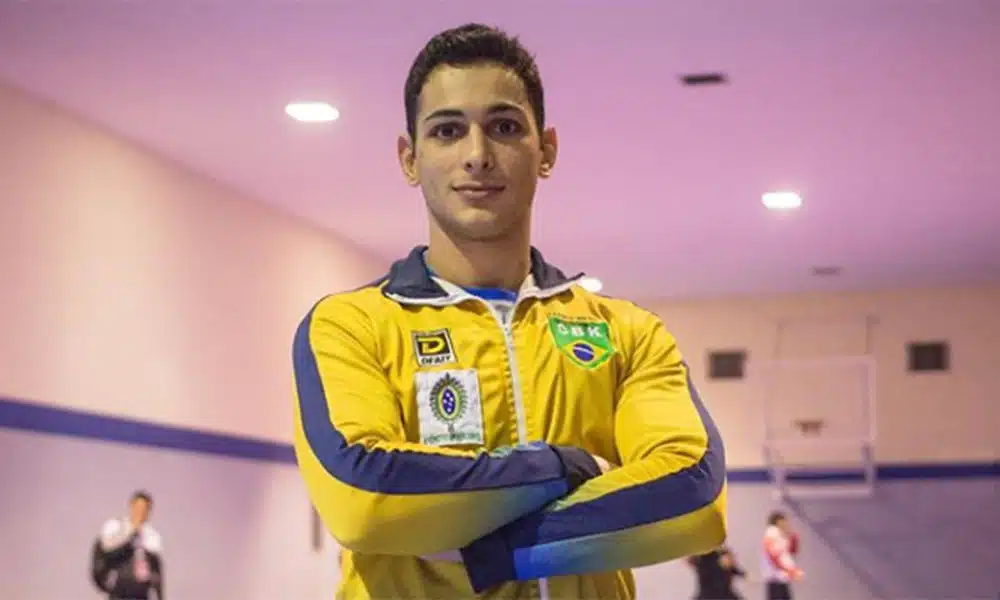Vinícius Figueira, do caratê classificado para os jogos olímpicos tóquio 2020 no caratê