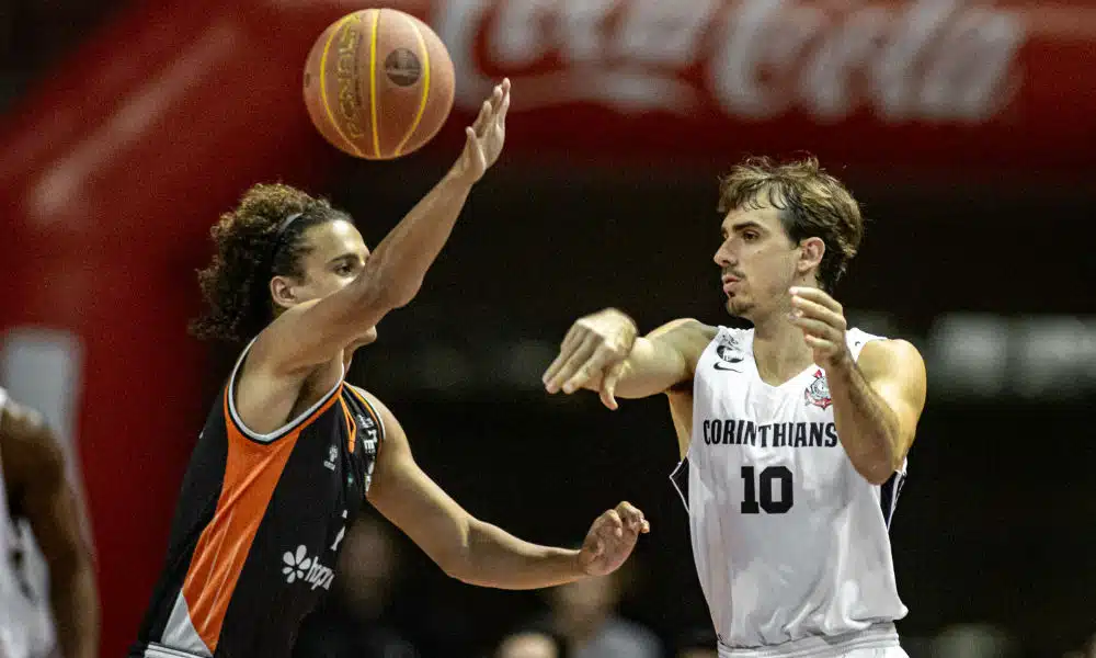 Basquete Cearense x Corinthians - NBB