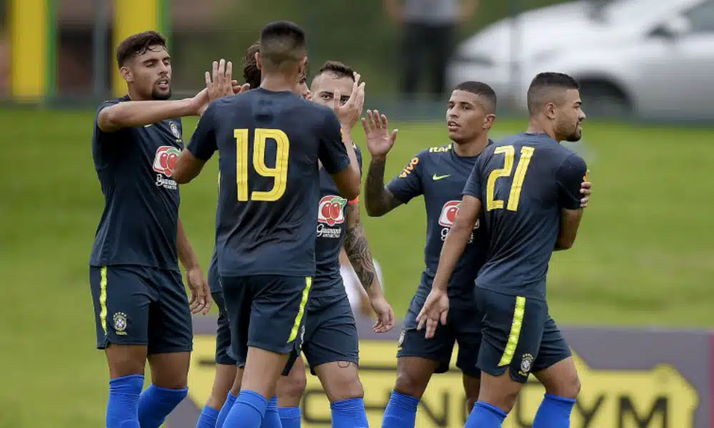 Seleção Olímpica Acompanhe ao vivo: Brasil x Peru - Pré-Olímpico de futebol