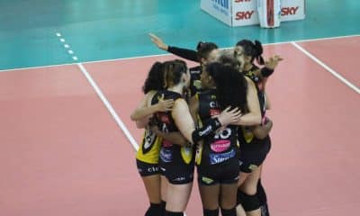 Líder e vice-líder vencem e abrem distância na Superliga