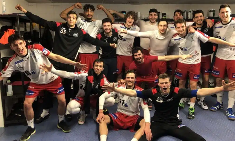 La Rioja, time de Rudolph Hackbarth, vence Sagunto, de Alex Pozzer - Foto: Reprodução/Instagram