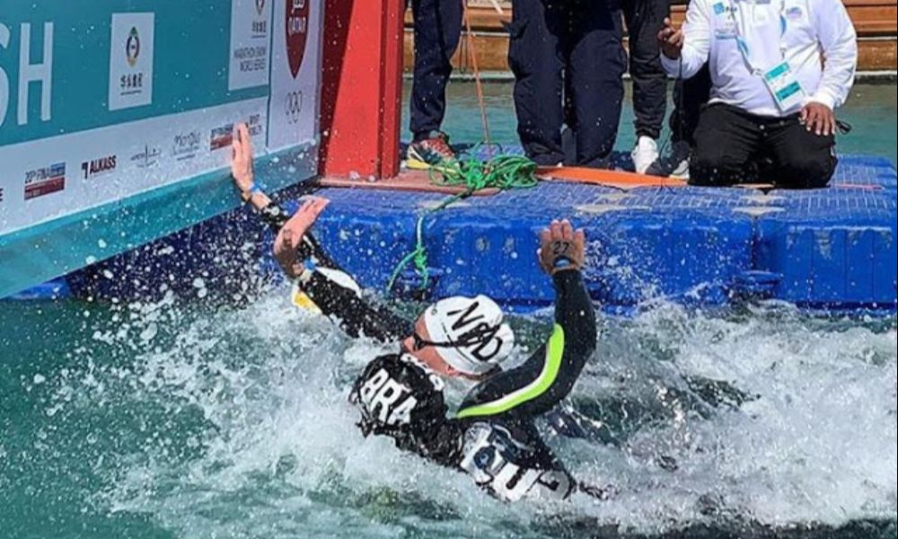 Ana Marcela Cunha é prata na etapa de Doha do Circuito Mundial FINA - Foto: Reprodução/FINA