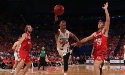 Scott Machado brilhou, mas Taipans foram saíram atrás na semifinal do NBL (Foto: Divulgação/Cairns Taipans)