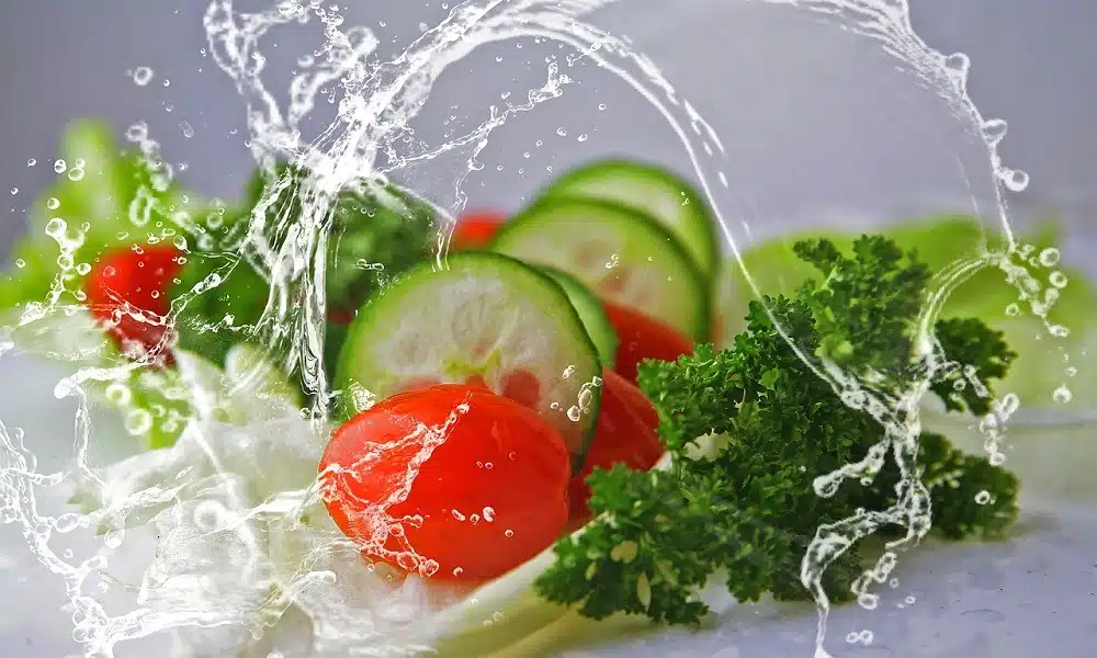 como a alimentação ajuda na recuperação muscular pós-treino?