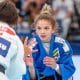Larissa Pimenta do judô contra Uta Abe