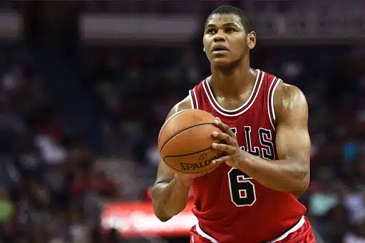 Felício falou sobre a rotina após a paralisação da NBA