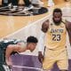 Lebron James diz estar aberto a discutir retorno da NBA