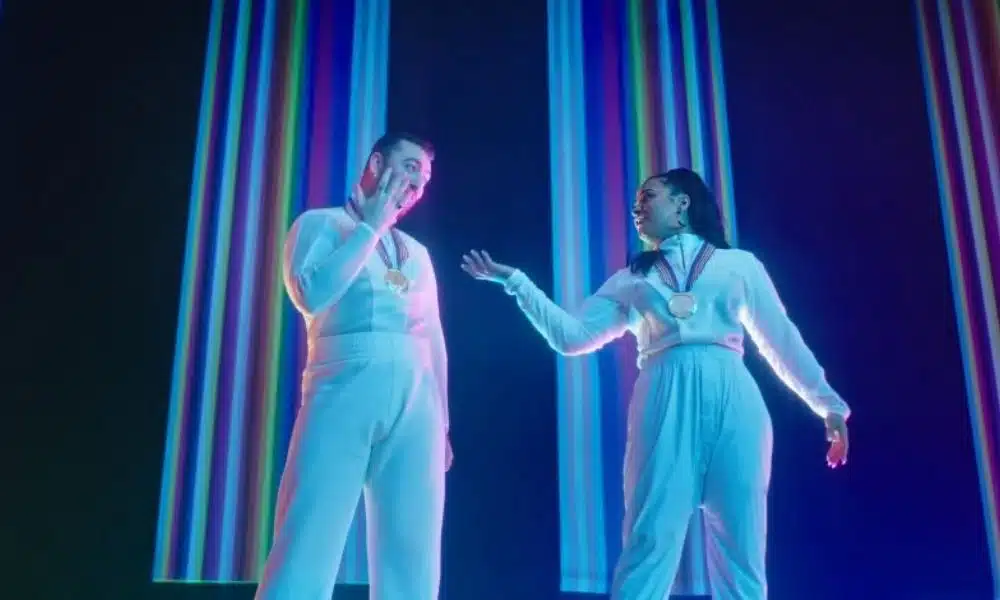 Sam Smith e Dami Lovato no clipe da música I'm Ready, clipe fala sobre "Olimpíadas Fora do Comum'