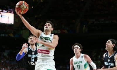 Raulzinho pela Seleção