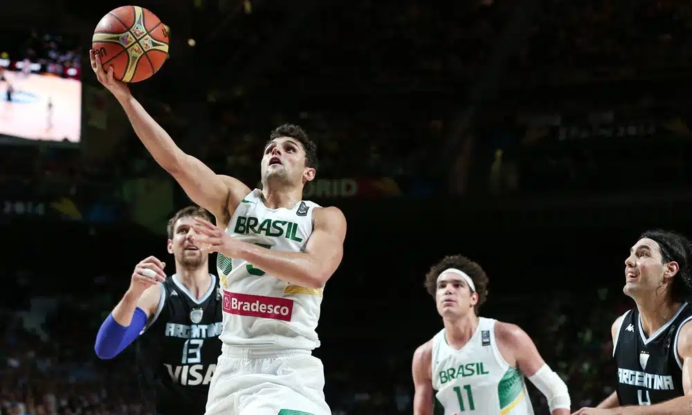 Raulzinho pela Seleção