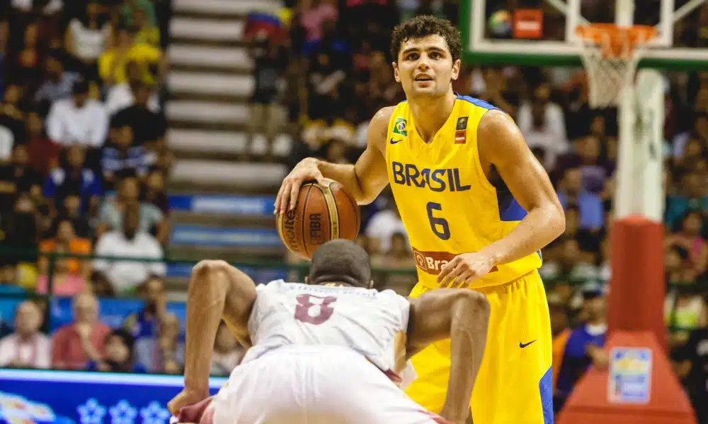 Raulzinho Confiança Petrović Brasil Tóquio