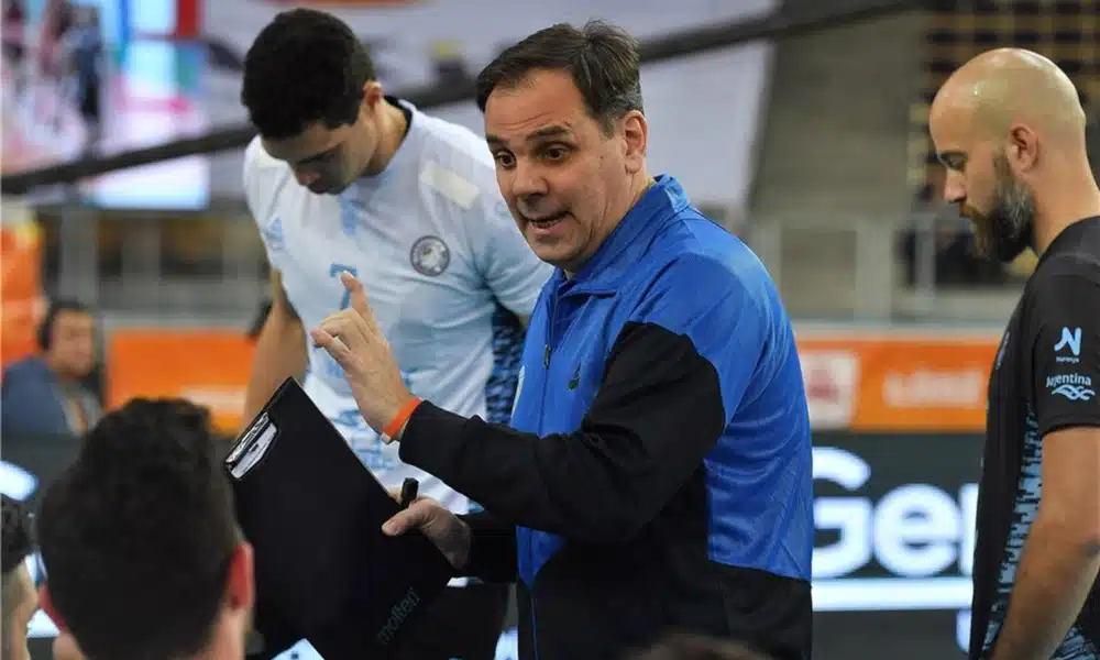 Weber Taubaté Mundial Renan Dal Zotto