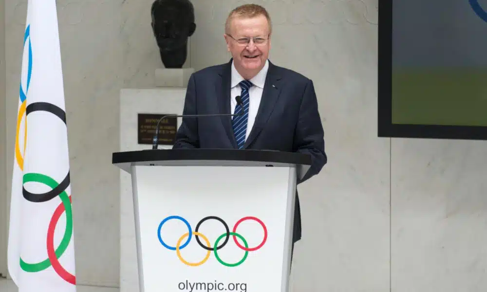 Jogos de Tóquio COI Plano B Coronavírus - John Coates