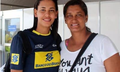 Cida Lisboa, mãe de Duda, também treinadora de Tainá e Victoria no vôlei de praia