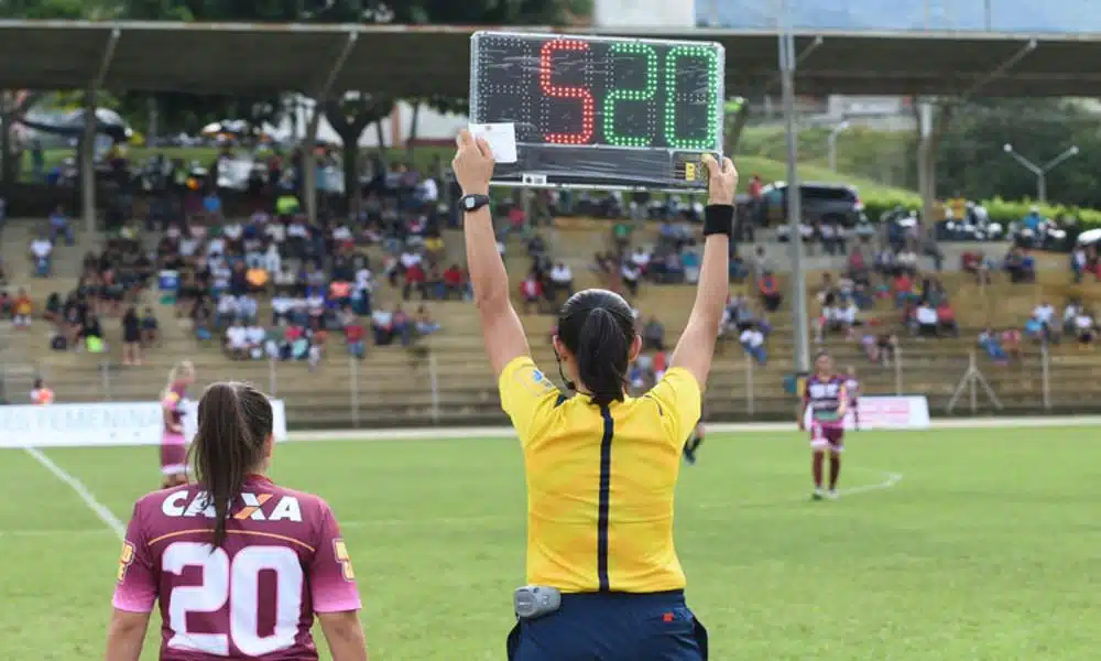 FIFA - 5 substituições - futebol - emenda - regra - coronavírus