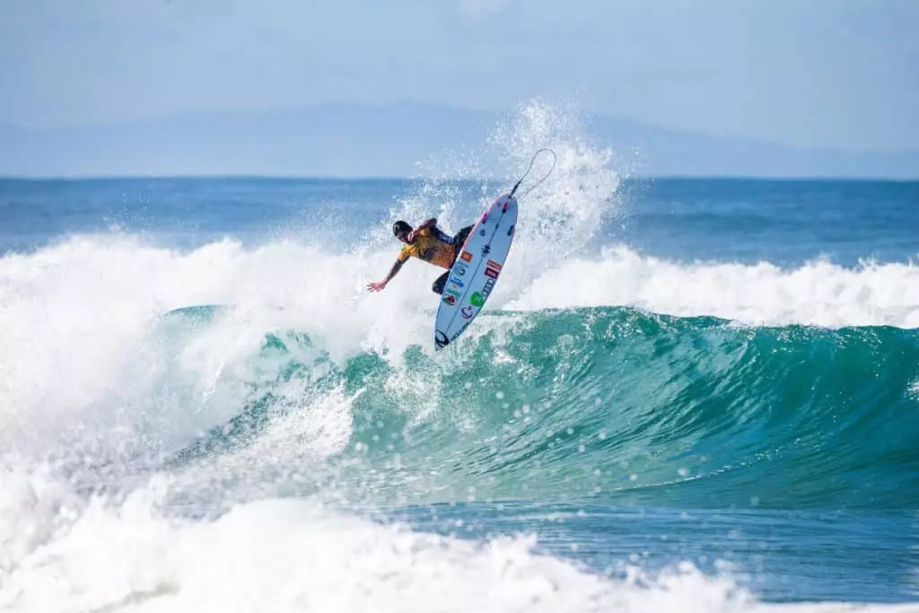 Gabriel Medina - surfe - coronavírus - praias liberadas - mi