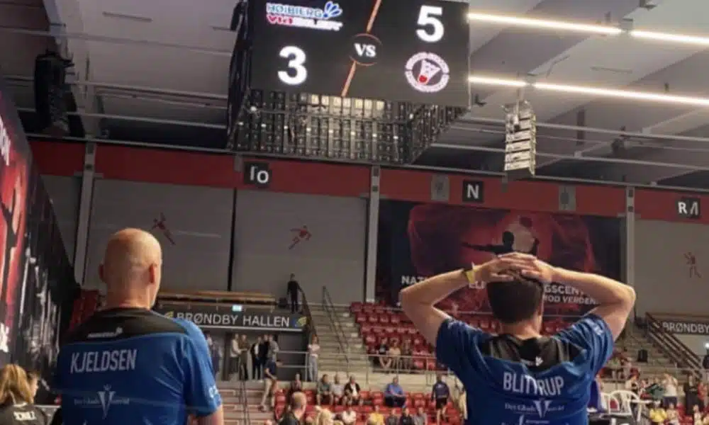 Integrantes do Hojbjerg, time de Ygor Coelho, lamentam a derrota na disputa do bronze da Liga Dinamarquesa (Instagram/hojbjergbadminton)