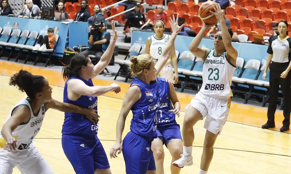 Alana Gonçalo Armadora Brasileira Basquete