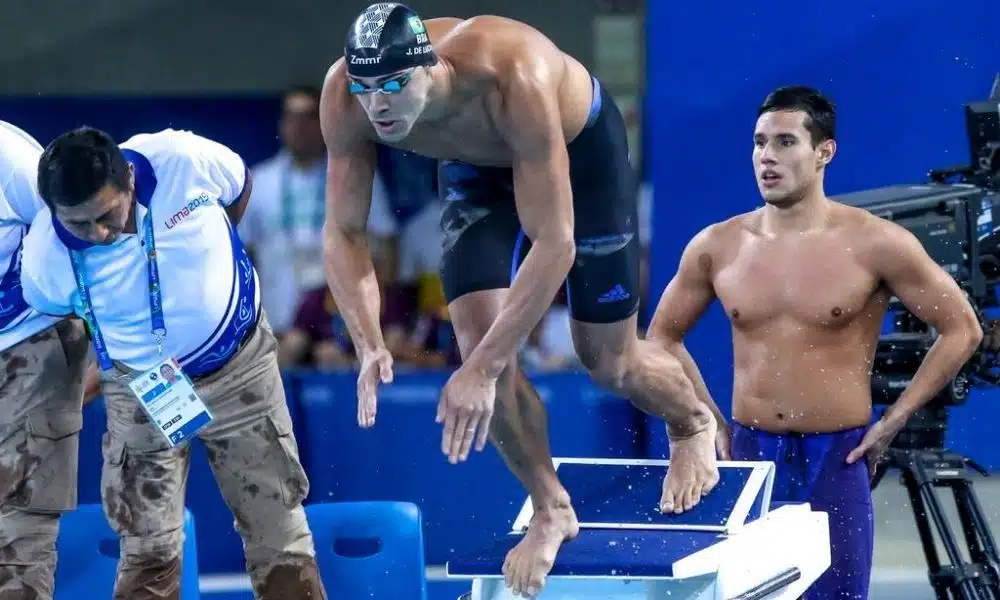 Revezamento 4x200 m masculino