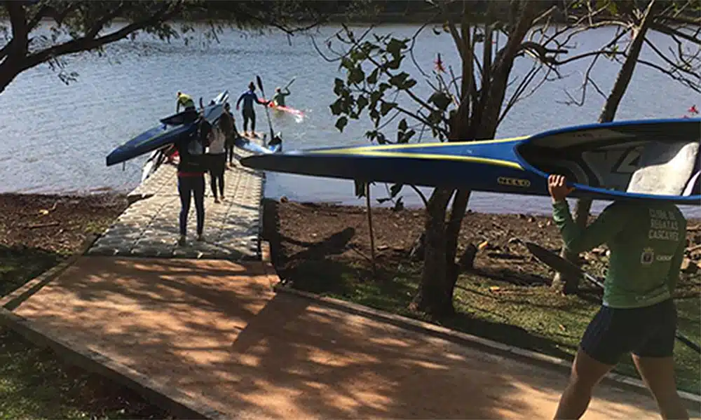 Equipe permamente caiaque feminino treinos Cascavel