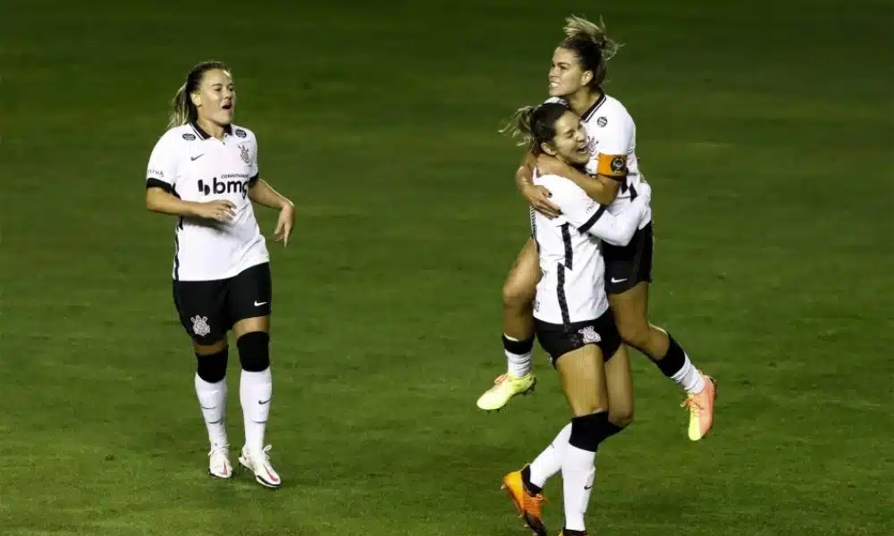 Assista ao vivo: Iranduba x Corinthians - Brasileiro feminino de futebol 2020