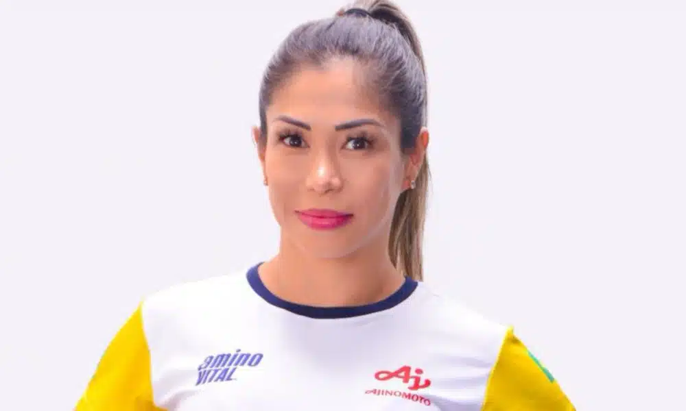 Valéria Kumizaki Caratê Tóquio Fé