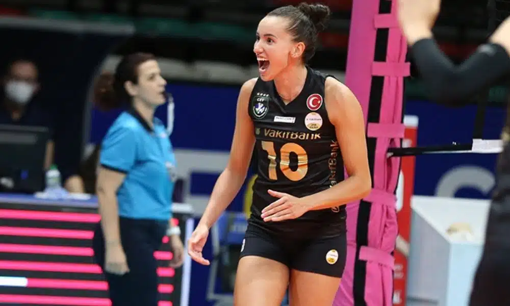 Gabi Guimarães Vakifbank Champions League vôlei feminino