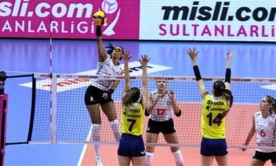 Paula Burgo é destaque na derrota do Kale Spor