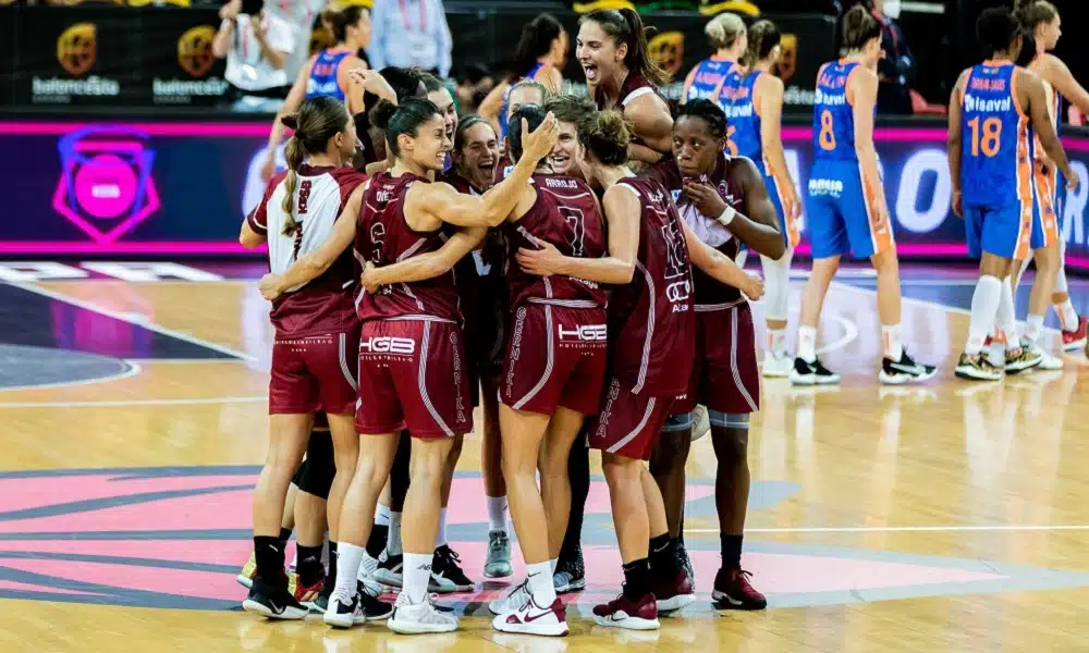 Gernika Bizkaia de Nádia Coalhado avança para a decisão da Supercopa da Espanha