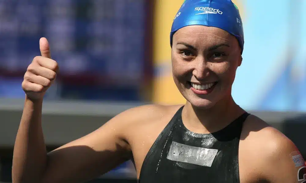 Poliana Okimoto lidera movimento em prol da natação feminina