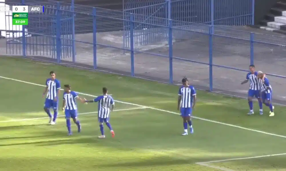 Seis partidas agitaram a segunda rodada do Campeonato Brasileiro de Aspirantes. E a quinta-feira (22) foi bastante favorável aos mandantes, com quatro triunfos. Ceará, Paysandu, Grêmio e Santos ganharam. Apenas Juventude e Corinthians não venceram em casa. O primeiro empatou com o Vila Nova e o segundo perdeu para o Avaí. Ceará, Paysandu e Avaí lideram o Grupo A, com 100%, de aproveitamento, seis pontos.