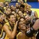 Praia Clube é campeão do Troféu Super Vôlei feminino