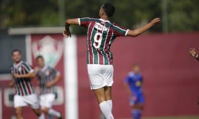 Fluminense goleia o Cruzeiro e lidera o Brasileiro sub-20