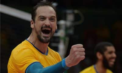 Luiz Felipe Marques Fonteles, ou simplesmente Lipe, está com 36 anos e tem uma carreira vitoriosa no vôlei como atleta, sendo seu principal título a medalha de ouro nos Jogos Olímpicos Rio-2016. Atualmente, além de jogar, o ponteiro divide seu tempo com outra função. Ele é o presidente do Pacaembu Ribeirão, equipe que estreia na temporada nesta quarta-feira (21), às 21h30, contra o EMS Taubaté Funvic, no Troféu Super Vôlei
