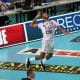 O Trentino, do ponteiro Lucarelli, garantiu sua vaga na fase de grupos da Champions League de vôlei masculino. Depois de ganhar do Dínamo Moscou, da Rússia, em sets diretos na estreia, o time italiano voltou a jogar nesta quinta-feira (29) e derrotou o Lindaren Volley, da Suíça, por 3 a 0, parciais de 25/19, 25/22 e 25/18. O brasileiro foi um dos principais responsáveis pela classificação, anotando 11 pontos