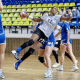 Os brasileiros Thiagus Petrus, Tamires Araújo e Mariana Costa celebraram triunfos nesta quinta-feira (29). No Campeonato Romeno de handebol feminino, o HC Dunărea Brăila derrotou o CSM Galati, por 22 a 17, e o CS Gloria Bistrița bateu o HC Zalău, 24 a 19. Já na EHF Champions League masculina, o Barcelona, da Espanha, recebeu o Aalborg Håndbold, da Dinamarca, e ganhou por 42 a 33.