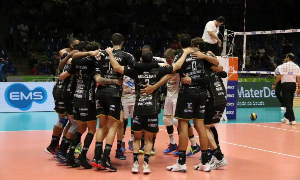 EMS Taubaté Funvic Supercopa Vôlei Sada Cruzeiro Dentil/Praia Clube Sesc Flamengo