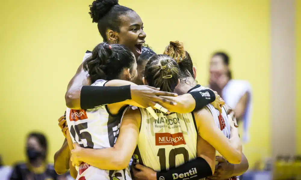 Praia Clube x Fluminense - Superliga feminina