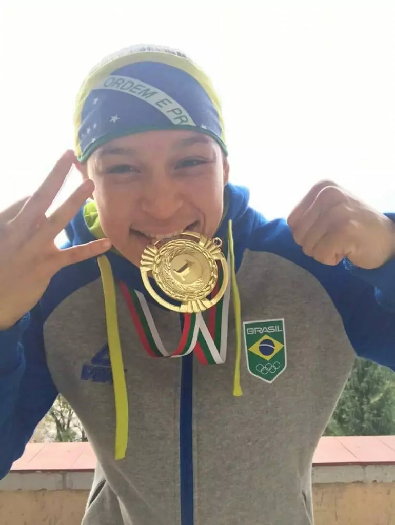Bia Ferreira campeã torneio dos balcãs boxe