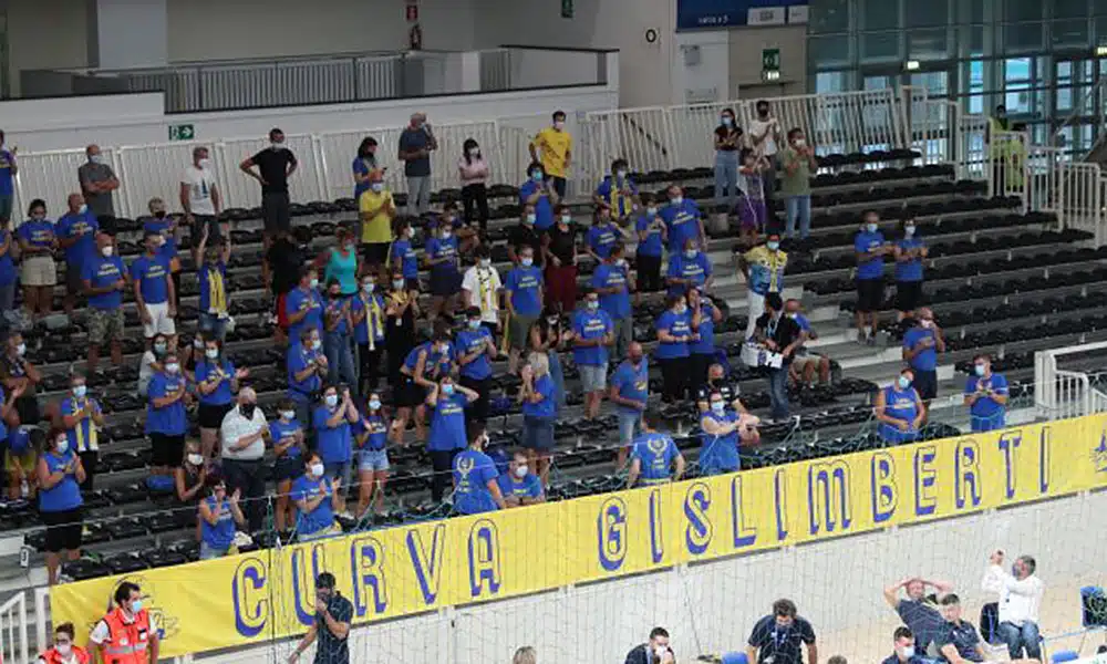 Trentino Lucarelli público vôlei italiano Itália
