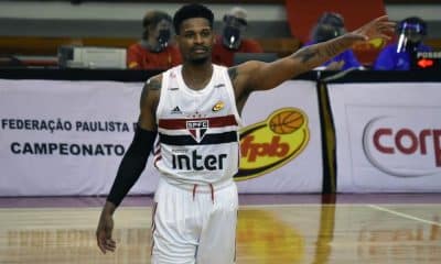 São Paulo atropela Corinthians na estreia do NBB