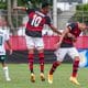 Com três vitórias seguidas no Brasileiro Sub-20, o Flamengo recebe o Ceará, que não venceu nas últimas três vezes que entrou em campo. O jogo será válido pela 11ª rodada da competição e neste domingo (8), às 15h, no estádio da Gávea, no Rio de Janeiro. Com 17 pontos, o Mengão ocupa a sexta posição. Por outro lado, o Vozão está na parte debaixo da tabela, com 11 e na 15ª colocação. Veja o ao vivo aqui pelo OTD
