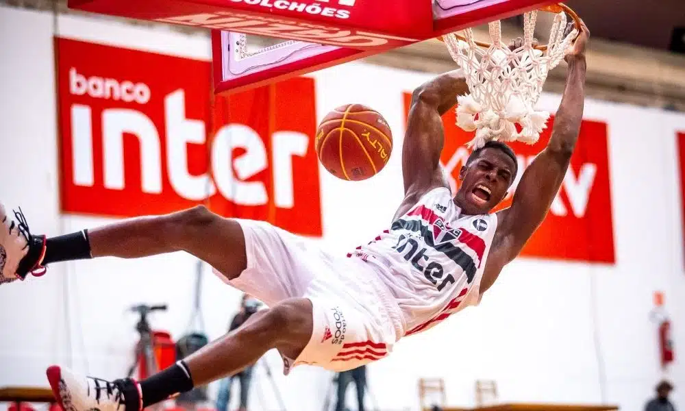 São Paulo vence o Flamengo no NBB