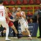Após perder a invencibilidade no NBB (Novo Basquete Brasil) 2020/21 para o São Paulo, o Flamengo voltou a jogar nesta quinta-feira (10) e retomou a liderança isolada ao bater o Paulistano/Corpore, por 104 a 76. Com artilharia pesada da linha de três, com 19 acertos, o time Rubro-Negro superou os comandados do técnico Régis Marrelli em duelo disputado no ginásio Hugo Ramos, em Mogi das Cruzes, São Paulo