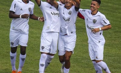 Atlético-MG sai na frente por vaga nas quartas