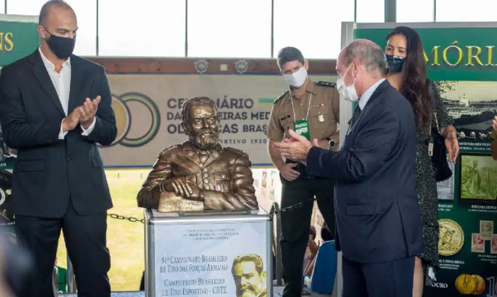 A 51ª edição do Campeonato Brasileiro de Tiro Esportivo foi diferente de todas as outras. Em 2020 o esporte brasileiro celebra suas primeiras medalhas em Olimpíadas e todas conquistadas pela modalidade. Há 100 anos, nos Jogos de Antuérpia, Guilherme Paraense foi ouro na Pistola de 30 m, Afrânio Costa prata na Pistola Livre 60 Tiros e também teve o bronze por equipes na Pistola 50 m. E, neste ano especial para a competição, Felipe Wu, Andressa Souza e Geovana Meyer se destacaram