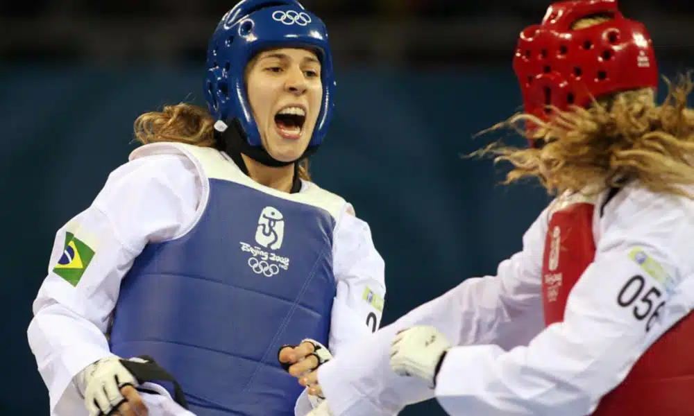 Dois esportes serão as novidades nos Jogos da Juventude de 2021. O taekwondo e a ginástica artística, masculina e feminina, passam a integrar a competição na sua próxima edição. O evento será disputado em Aracaju (SE), em novembro. A informação foi divulgada nesta sexta-feira (4) pelo COB (Comitê Olímpico do Brasil). Com isso, essas duas modalidades se juntam às outras 13 que já faziam parte