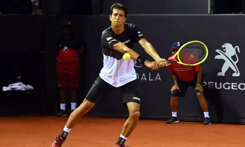 Marcelo Melo volta a jogar no final deste mês, iniciando a temporada